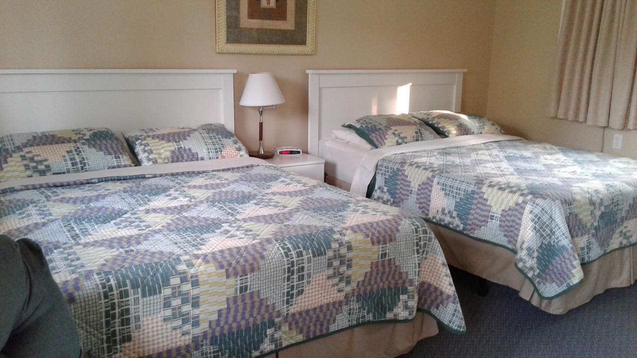 Orchard Queen Motel & Rv Park Middleton Exterior photo