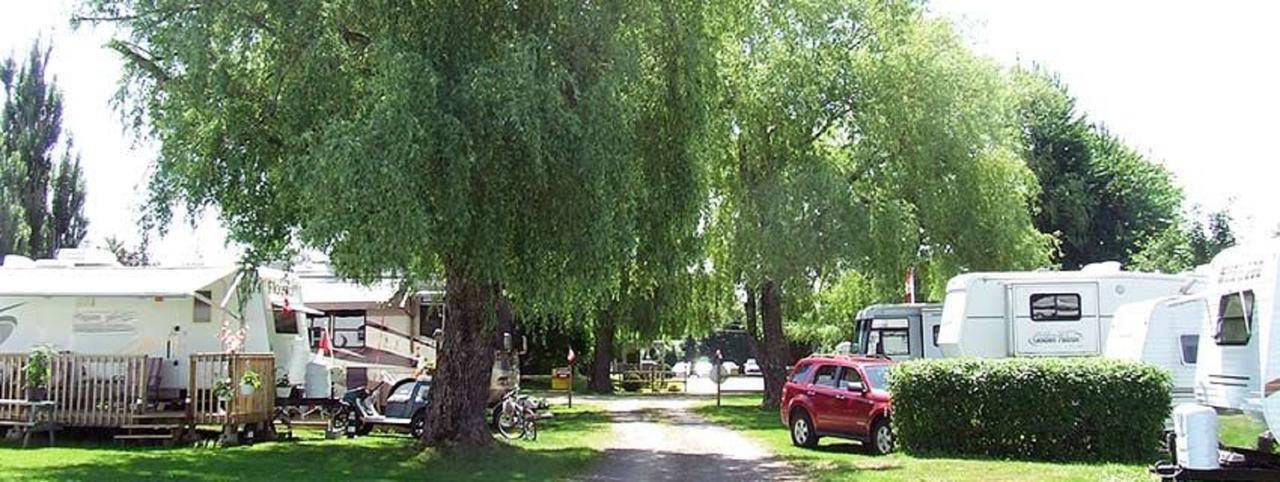 Orchard Queen Motel & Rv Park Middleton Exterior photo